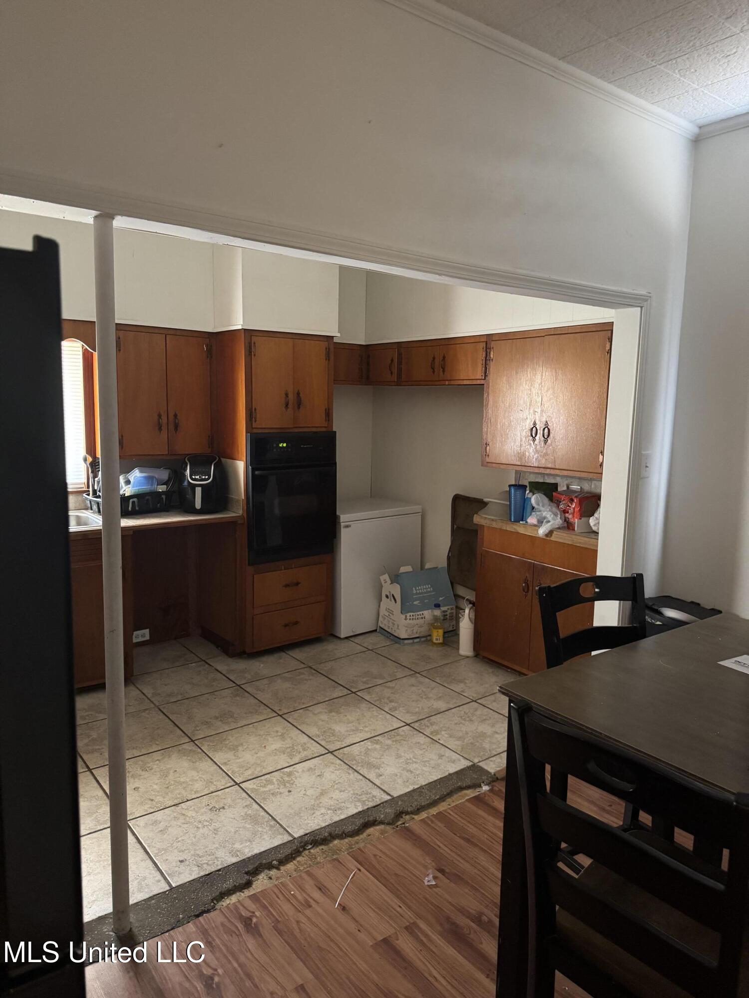 305 Florida Avenue Ferriday, LA 71334 - Photo 6 of 11 IMG_3830