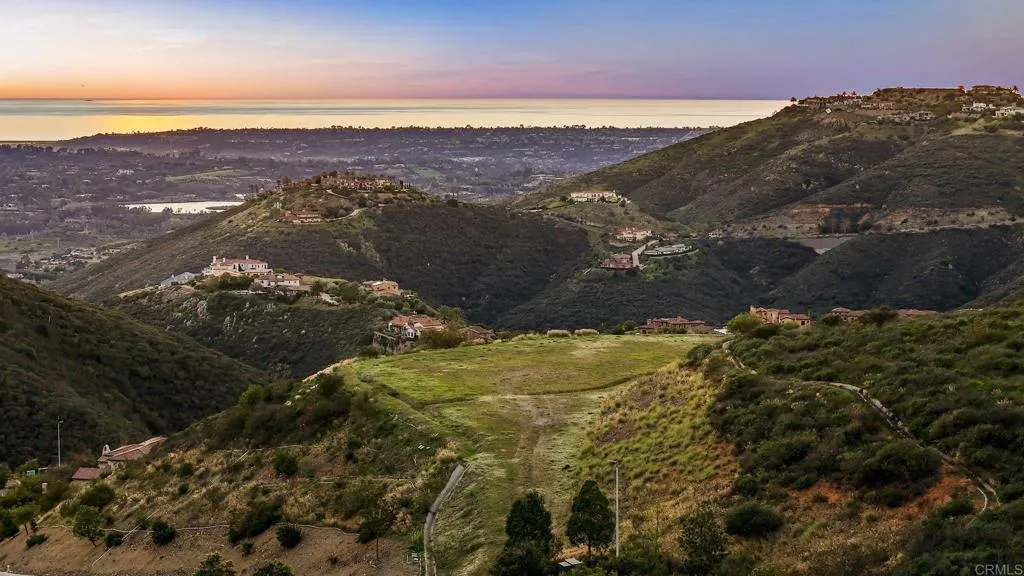18180 Cerro Del Sol Rancho Santa Fe, CA 92067 - Photo 3 of 29 Gallery Image 3
