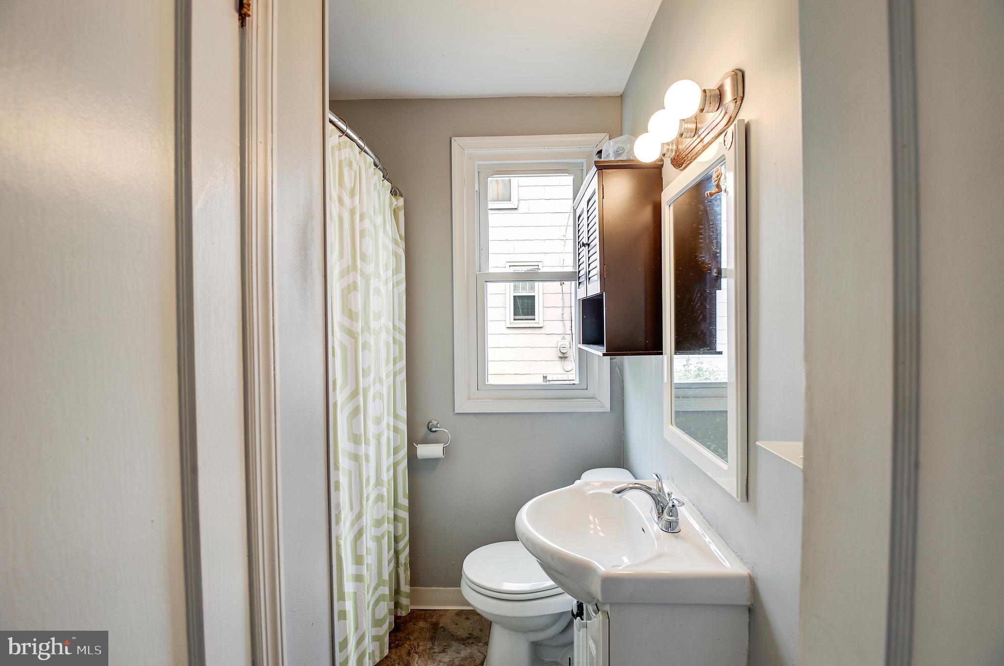 2812 Bath Road Bristol, PA 19007 - Photo 14 of 25 Gallery Image 14