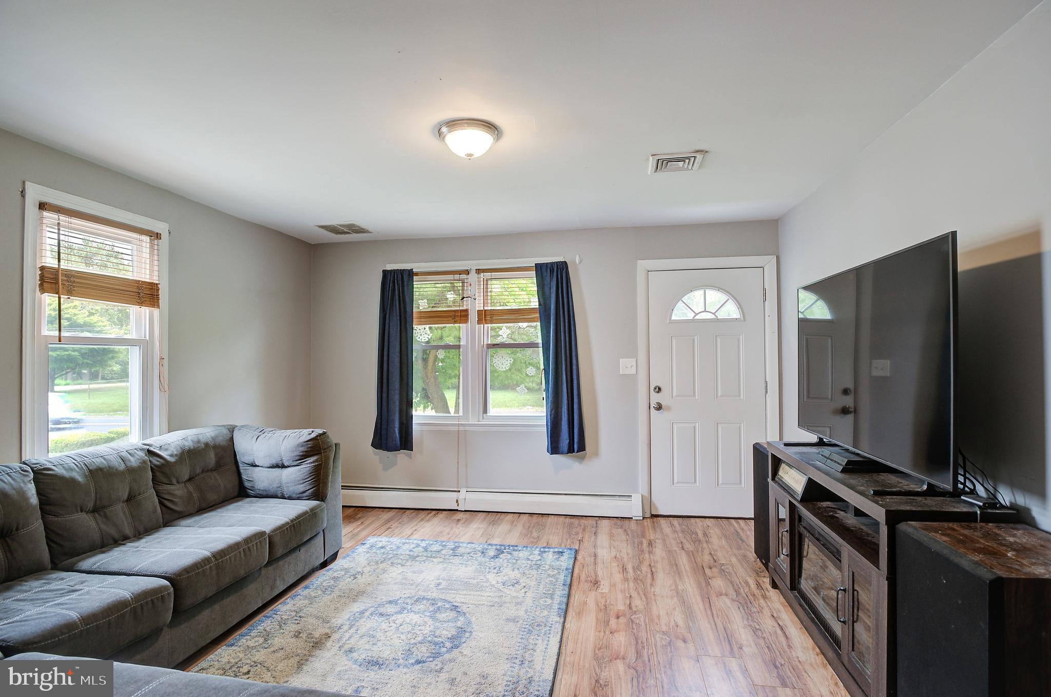 2812 Bath Road Bristol, PA 19007 - Photo 7 of 25 Gallery Image 7