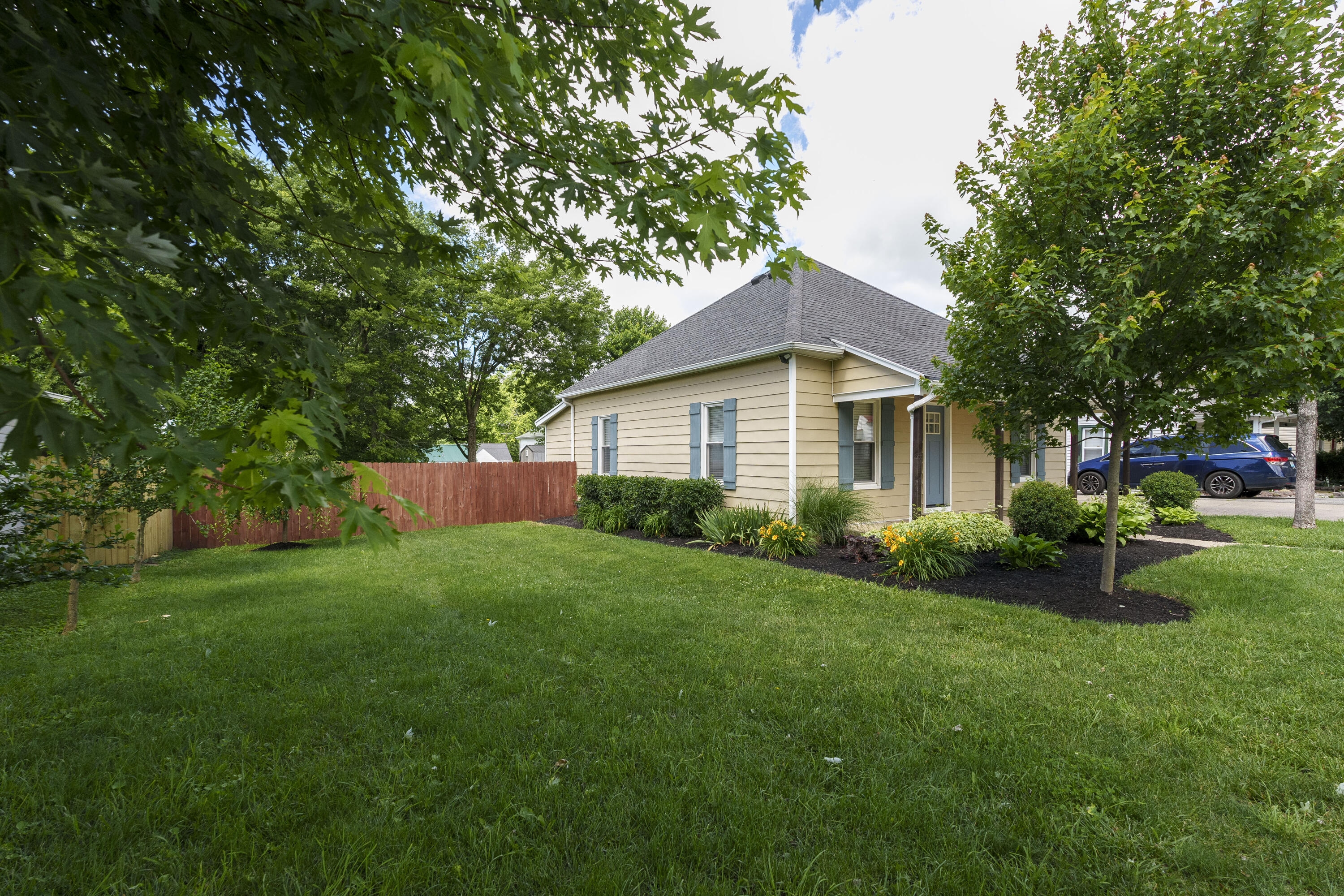 22 Race Street Dry Ridge, KY 41035 - Photo 3 of 26