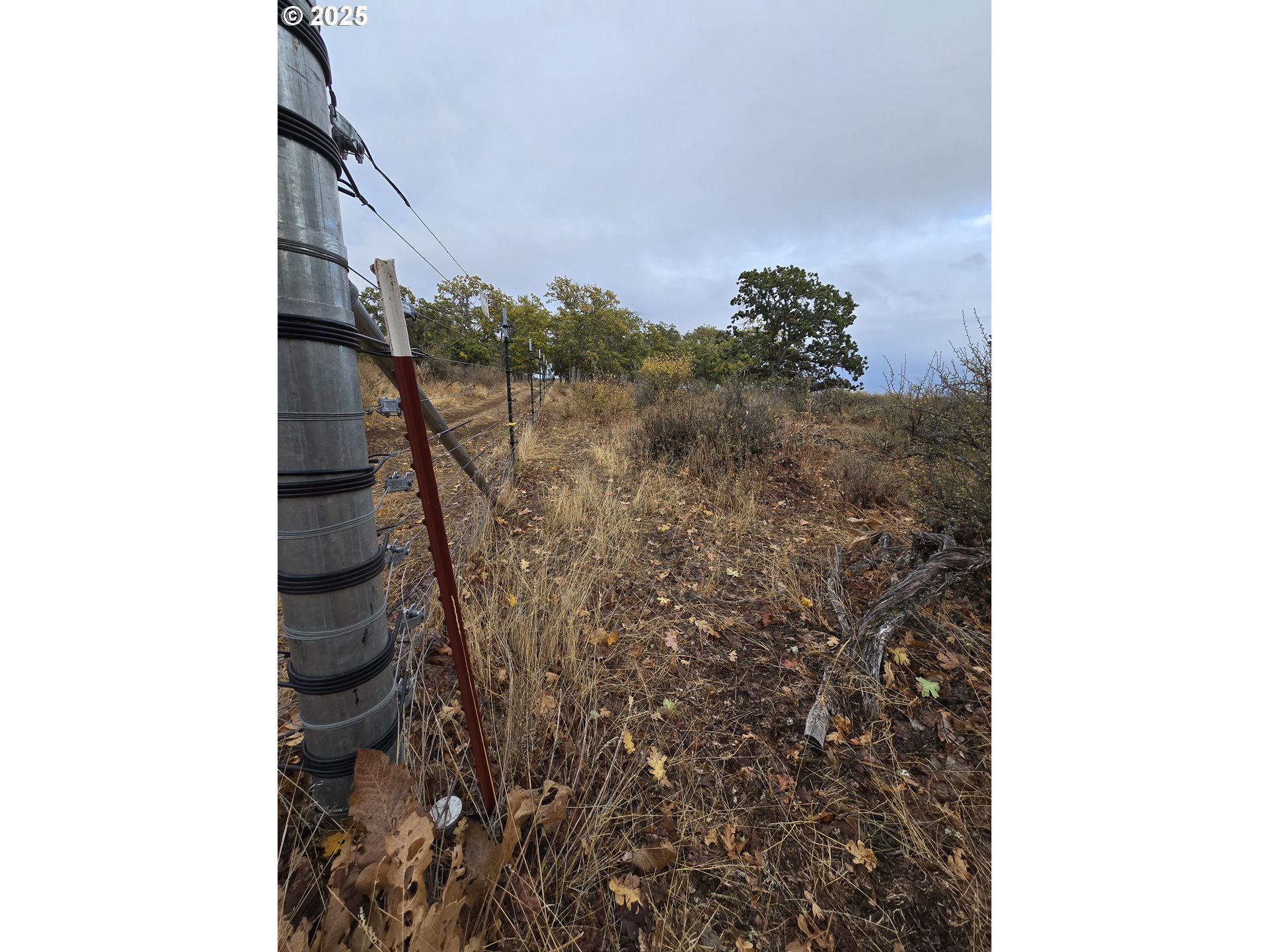 71 Homestead Road Goldendale, WA 98620 - Photo 31 of 33 a view of a staircase