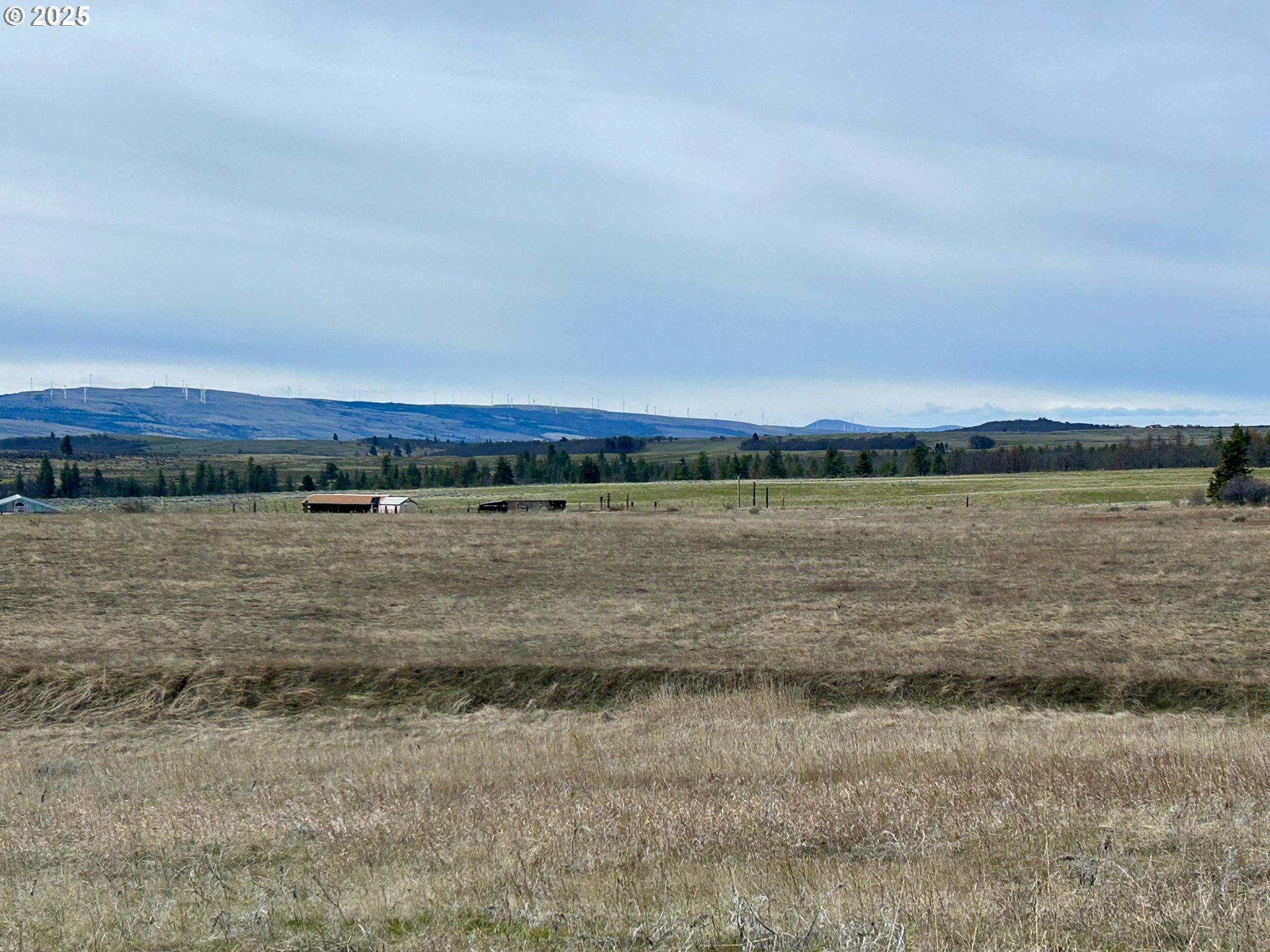 71 Homestead Road Goldendale, WA 98620 - Photo 7 of 33 a view of an ocean and beach