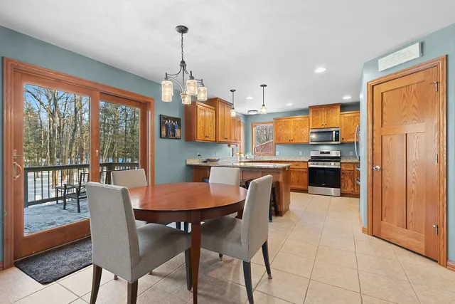 $429,900 | 5574 County Highway North, Oconto, WI 54153