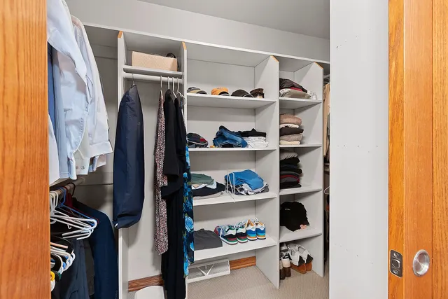 $429,900 | 5574 County Highway North, Oconto, WI 54153