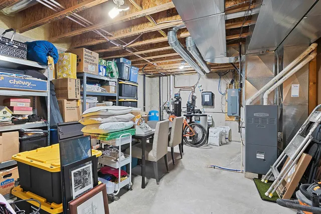 $429,900 | 5574 County Highway North, Oconto, WI 54153