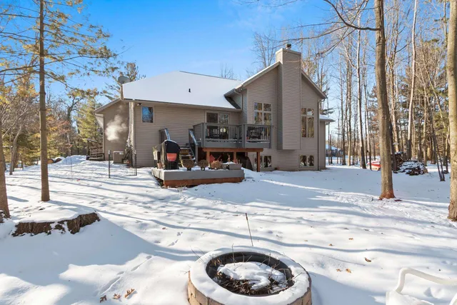 $429,900 | 5574 County Highway North, Oconto, WI 54153