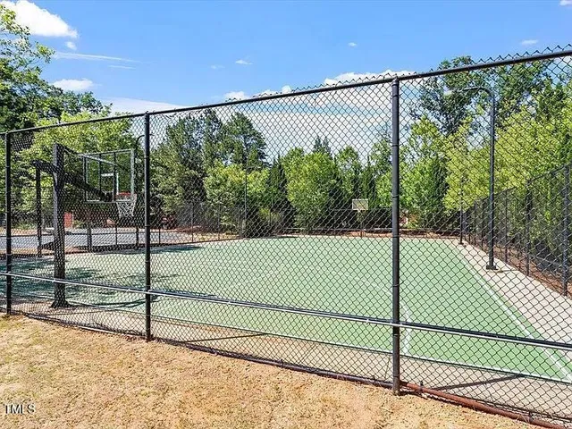 a view of a tennis court