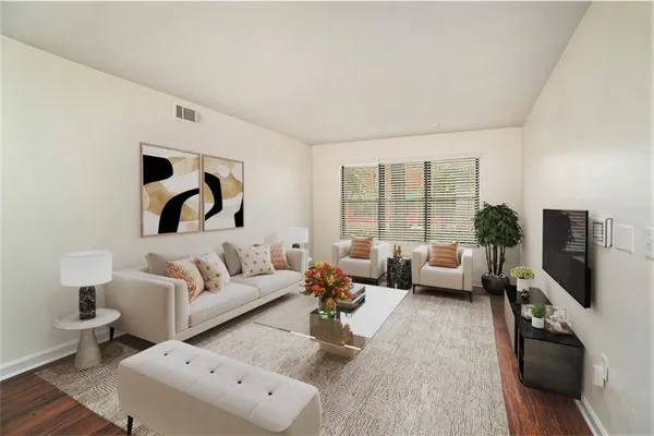 $165,000 | 425 West 9th Street, Unit 102, Kansas City, MO 64105
