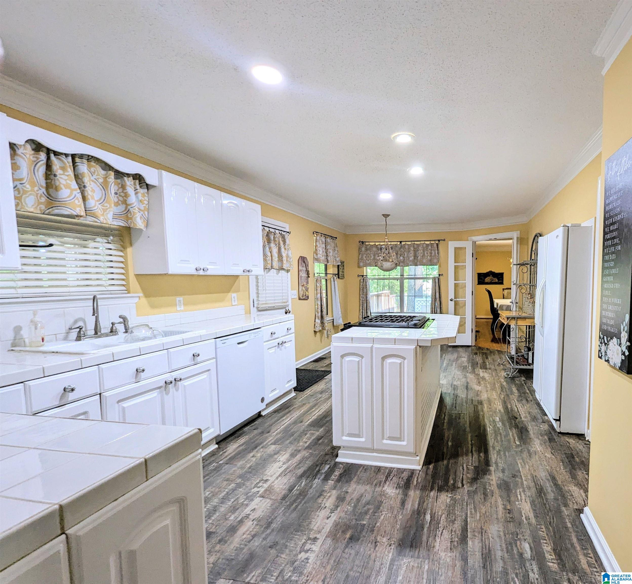 5427 Shady Grove Road Mount Olive, AL 35117 - Photo 6 of 27