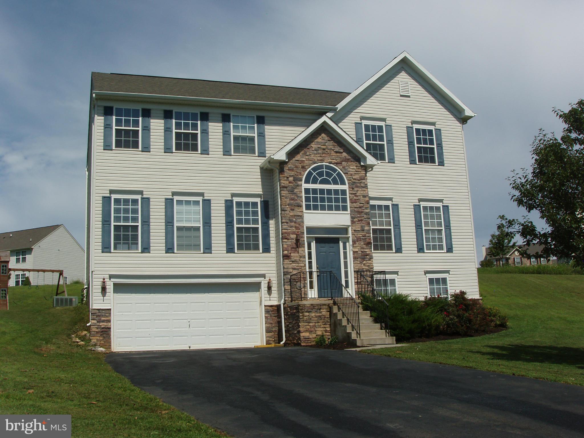 96 Saratoga Road Inwood, WV 25428 - Photo 2 of 30 Exterior (Front)