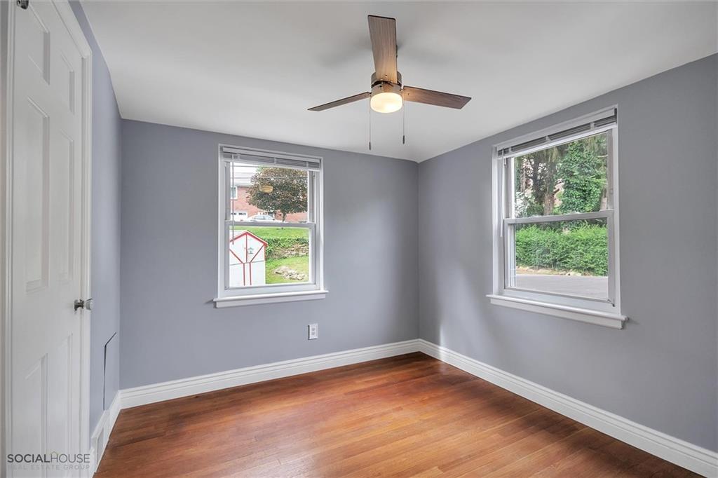 4826 Baptist Road Pittsburgh, PA 15227 - Photo 16 of 25 Gallery Image 16