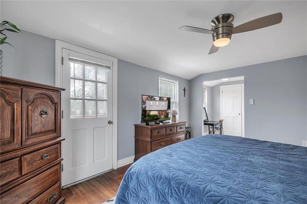 4826 Baptist Road Pittsburgh, PA 15227 - Photo 18 of 25 Gallery Image 18
