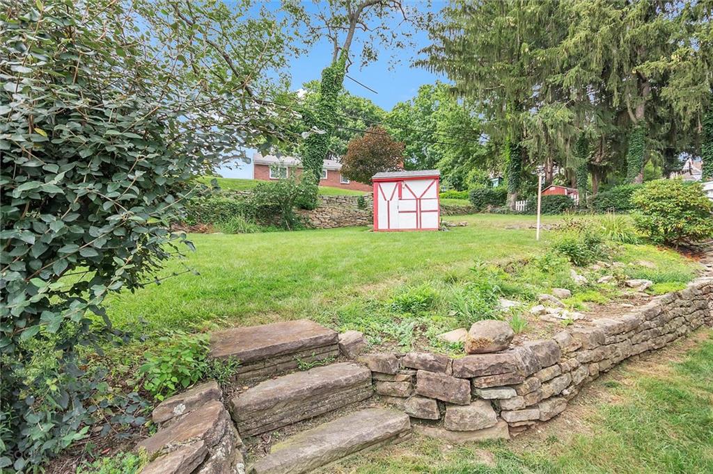 4826 Baptist Road Pittsburgh, PA 15227 - Photo 22 of 25 Gallery Image 22