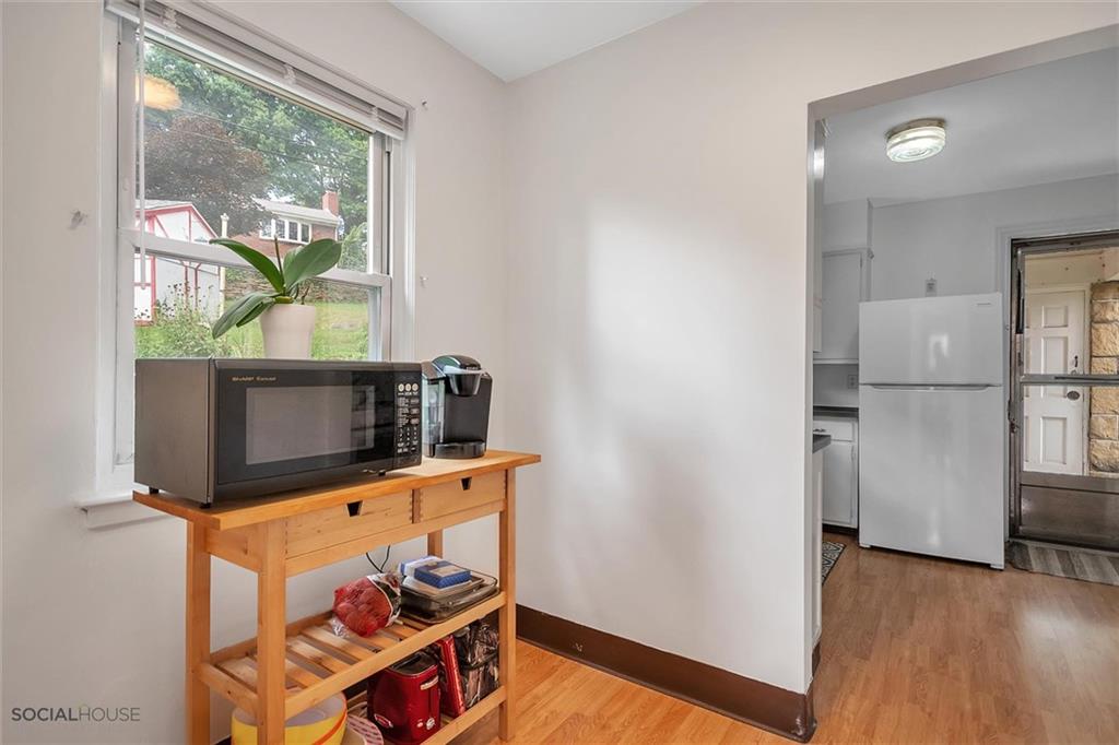 4826 Baptist Road Pittsburgh, PA 15227 - Photo 10 of 25 Gallery Image 10