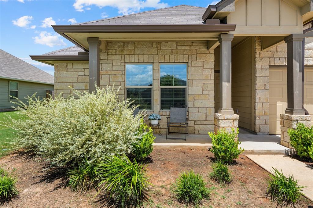 10805 Peperak Court Waco, TX 76708 - Photo 4 of 32
