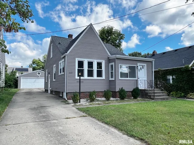 $117,500 | 609 West Hudson Street, Peoria, IL 61604