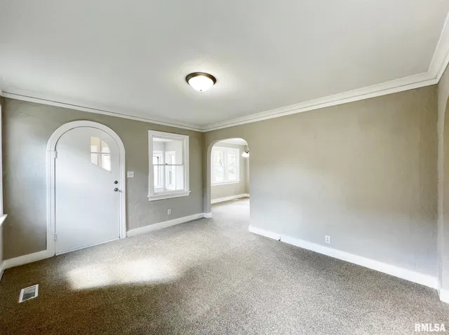 $117,500 | 609 West Hudson Street, Peoria, IL 61604