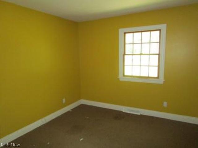 8065 Bainbridge Road Chagrin Falls, OH 44023 - Photo 9 of 15 Gallery Image 9