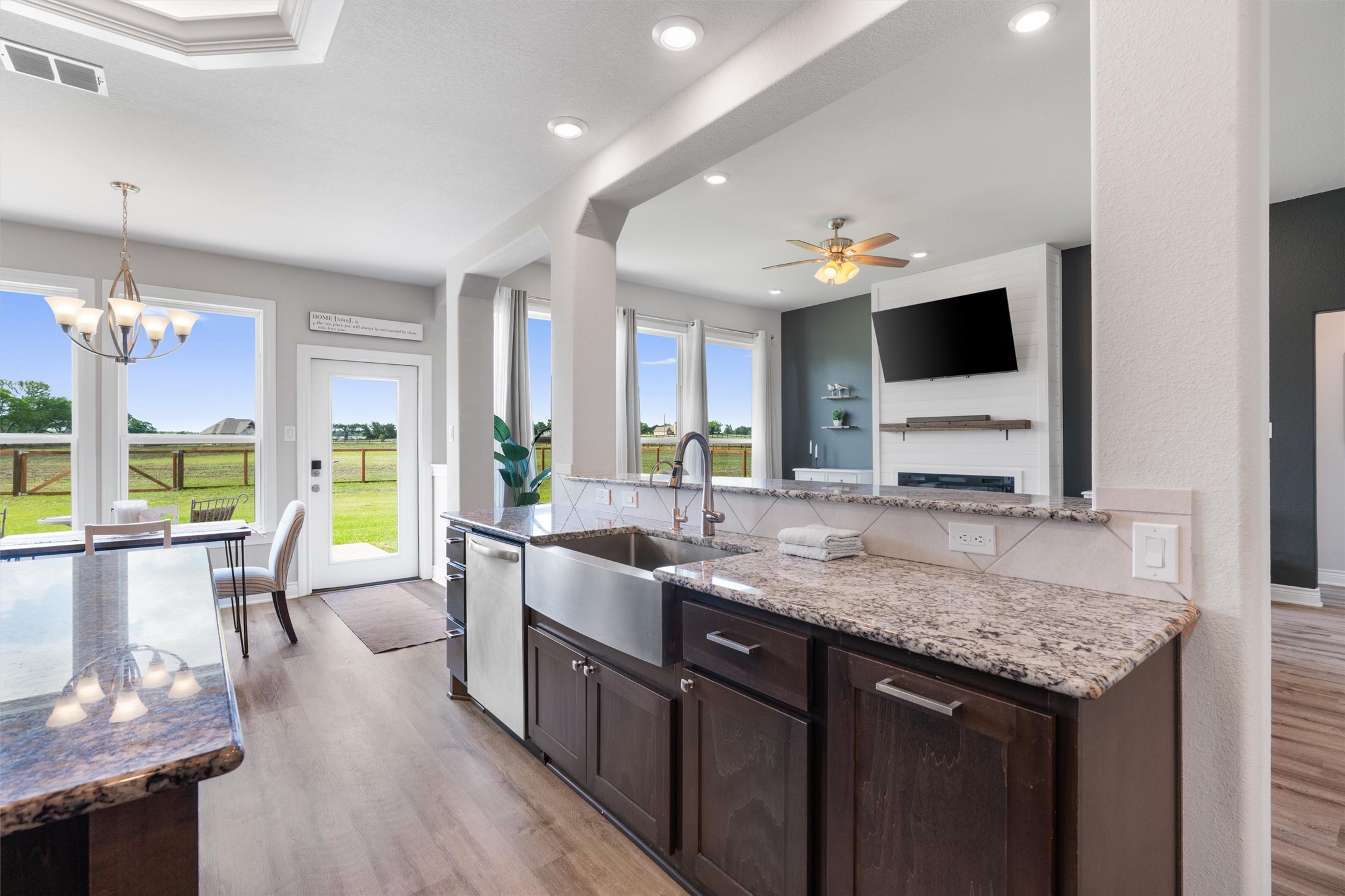 4651 Fm 972 Georgetown, TX 78626 - Photo 10 of 40 a view of a kitchen counter space