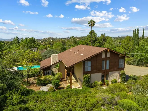 $1,475,000 | 16414 Calle Ana, Poway, CA 92064