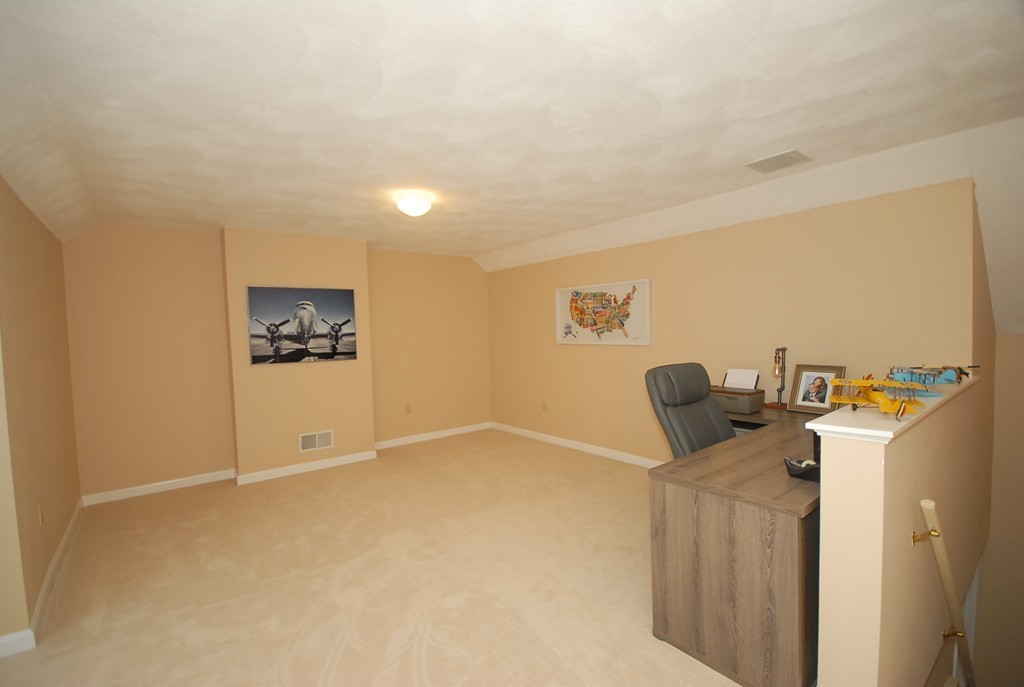 24 Deer Path, Unit 4 Maynard, MA 01754 - Photo 15 of 30