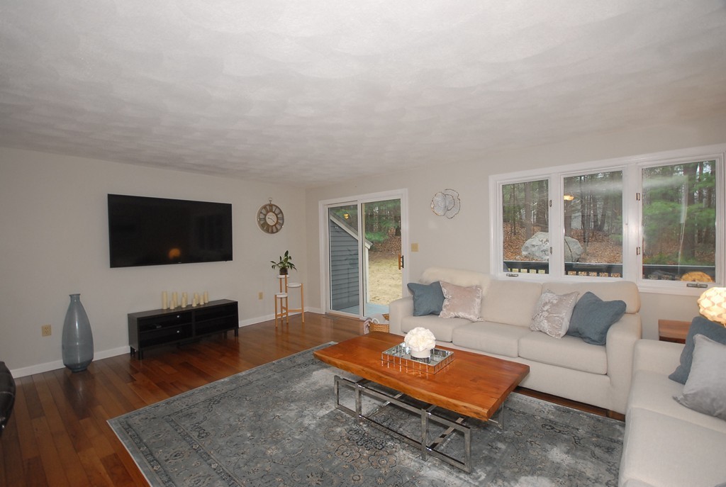 24 Deer Path, Unit 4 Maynard, MA 01754 - Photo 6 of 30