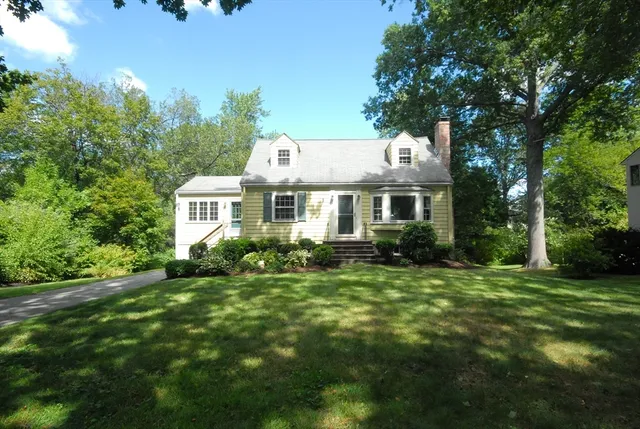 $925,000 | 182 Southfield Road, Concord, MA 01742