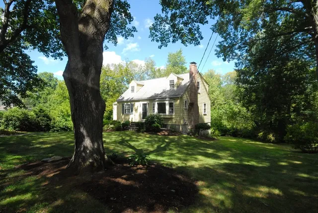 $925,000 | 182 Southfield Road, Concord, MA 01742