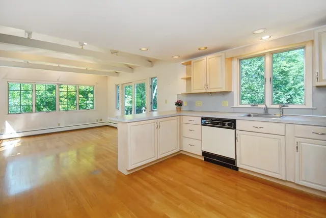 $925,000 | 182 Southfield Road, Concord, MA 01742