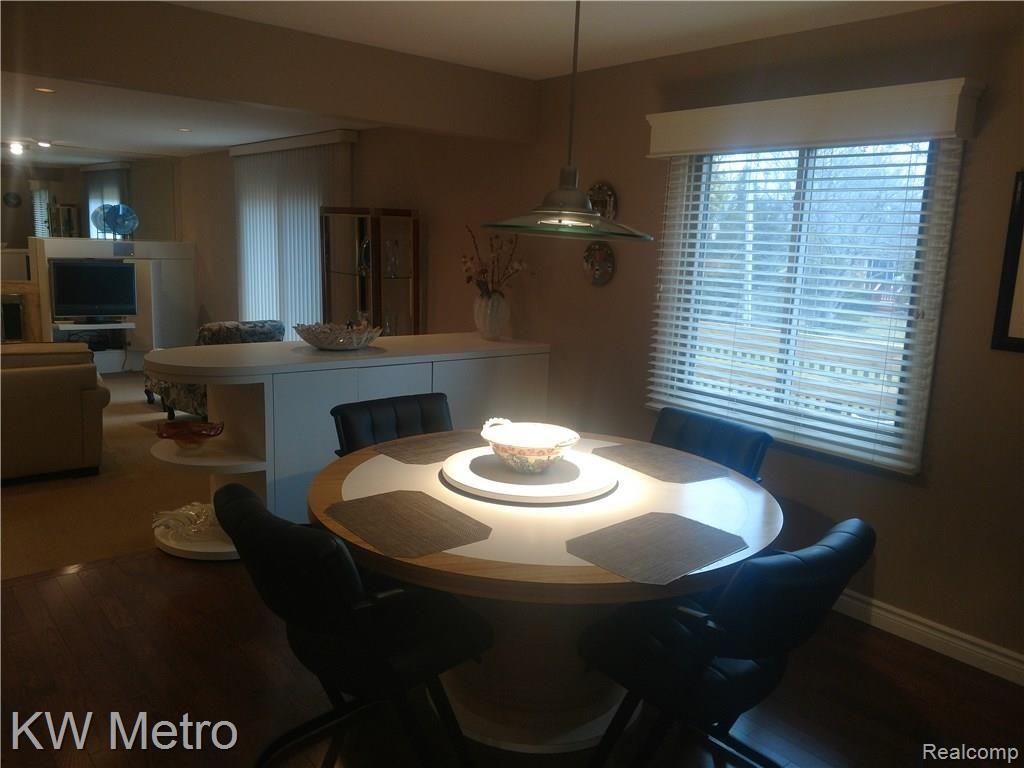 35383 Glengary Circle Farmington Hills, MI 48331 - Photo 6 of 14