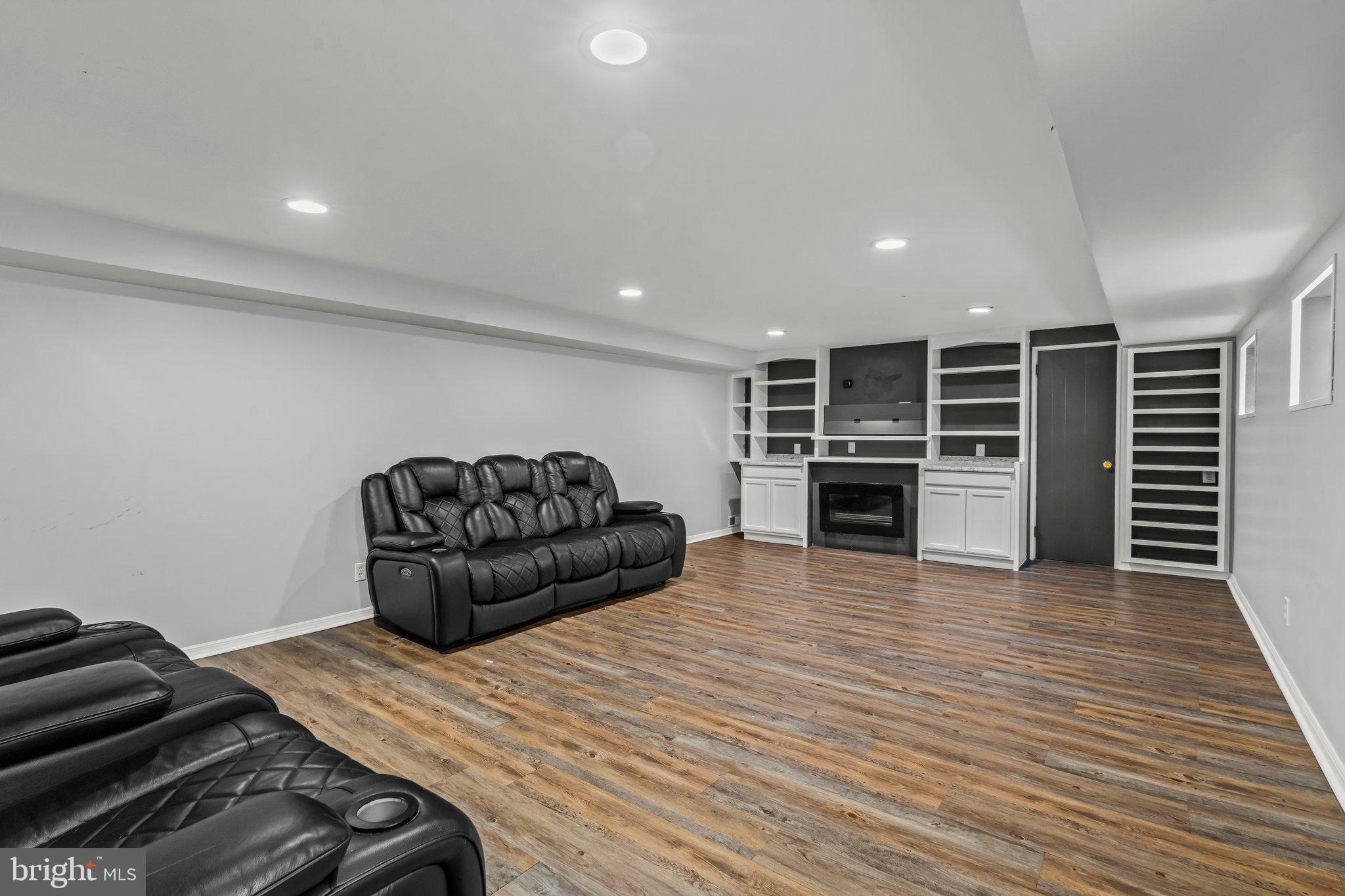 710 Ripley Street Philadelphia, PA 19111 - Photo 18 of 34 Gallery Image 18