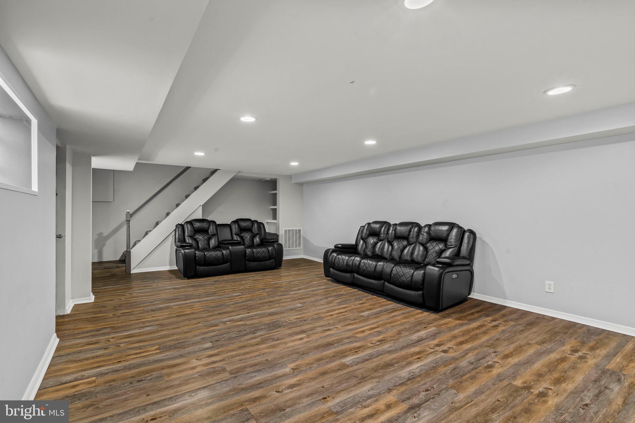 710 Ripley Street Philadelphia, PA 19111 - Photo 31 of 34 Gallery Image 31