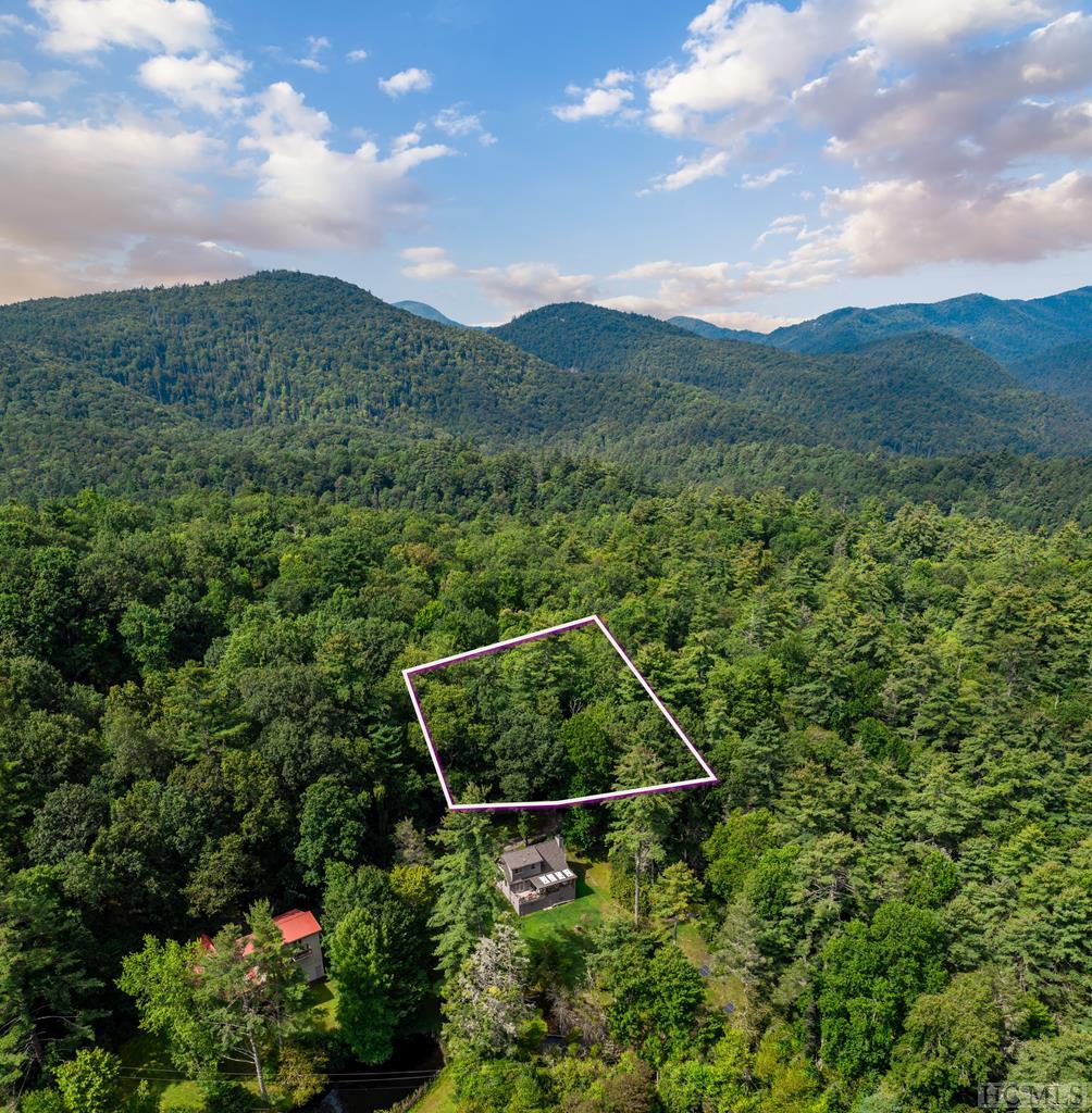 2 Watkins Road Highlands, NC 28741 - Photo 15 of 16 Gallery Image 15