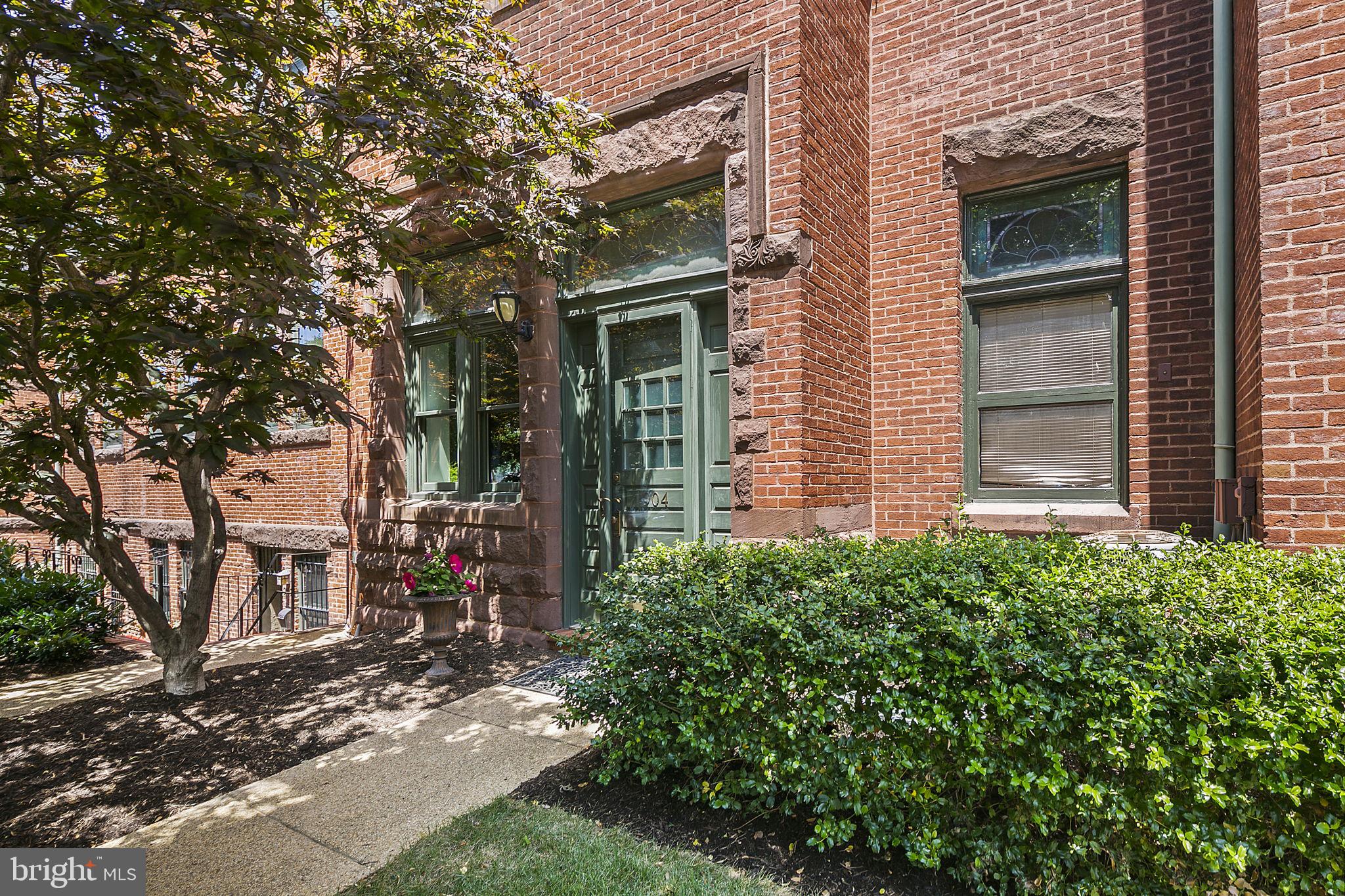 904 D Street Southeast, Unit 8 Washington, DC 20003 - Photo 2 of 24 Private entrance into your condo