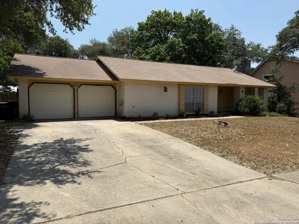 $1,850 | 12410 La Lira Street, San Antonio, TX 78233