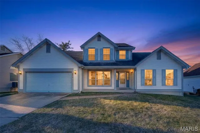 $289,900 | 3811 Halter Court, Florissant, MO 63034