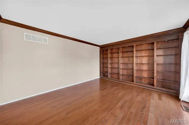 $289,900 | 3811 Halter Court, Florissant, MO 63034