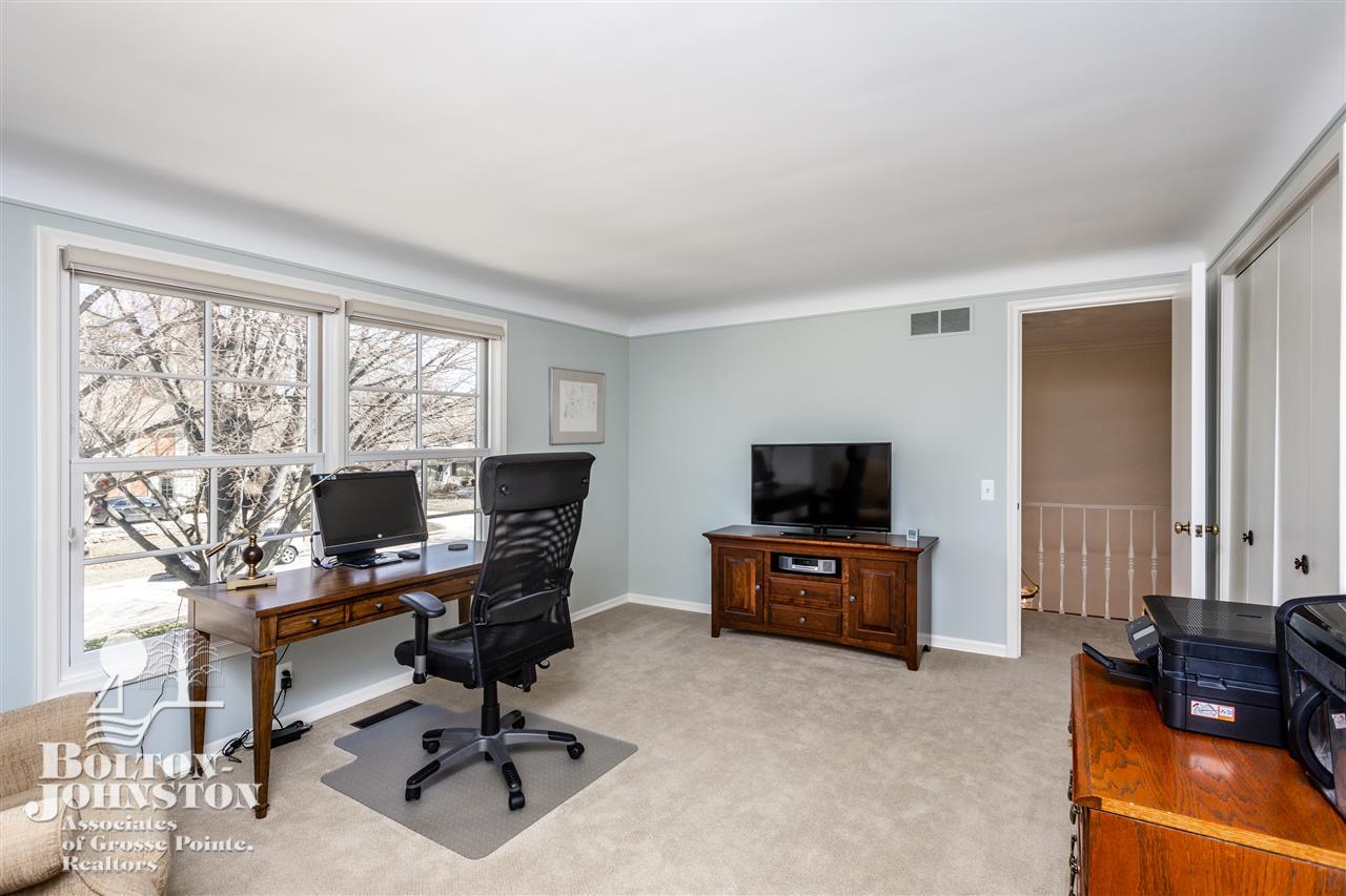 53 Stonehurst Road Grosse Pointe Shores, MI 48236 - Photo 45 of 71