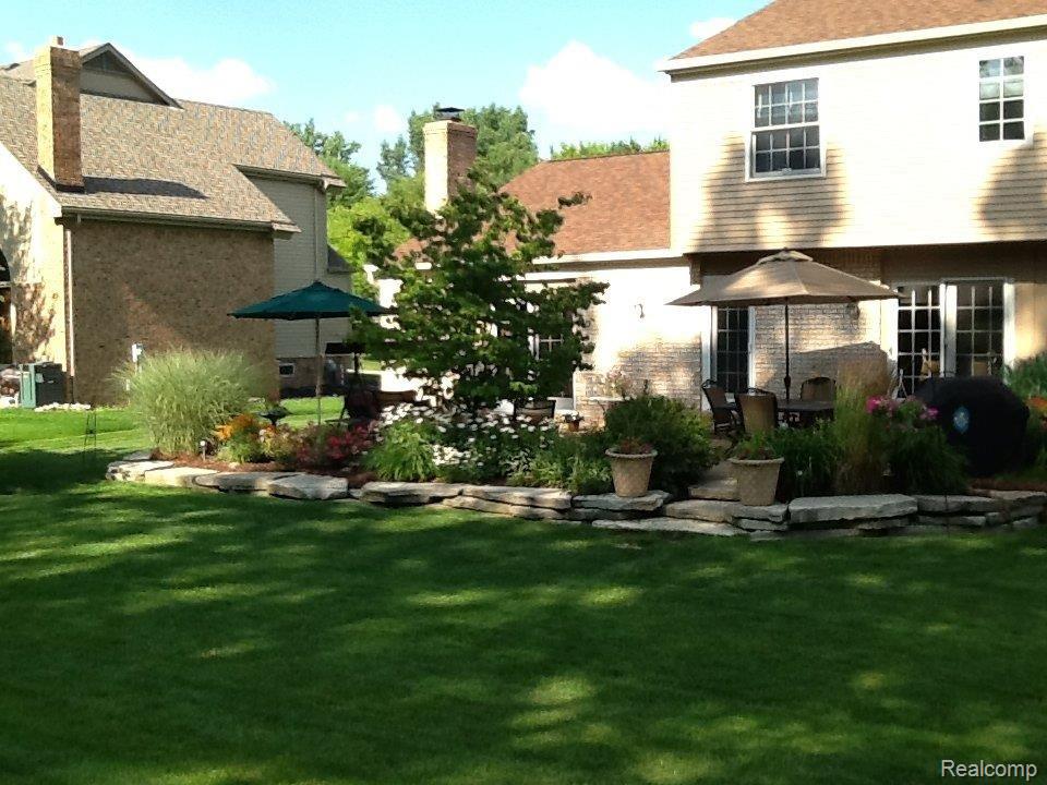 1109 Hathaway Rising Rochester, MI 48306 - Photo 4 of 24 IMG_0493.JPG