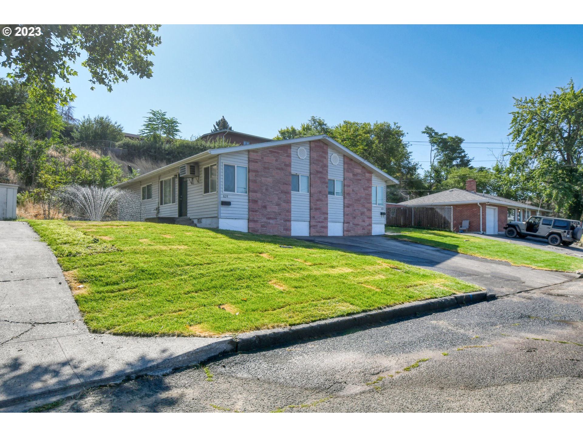 824 Northwest 5th Street Pendleton, OR 97801 - Photo 2 of 47