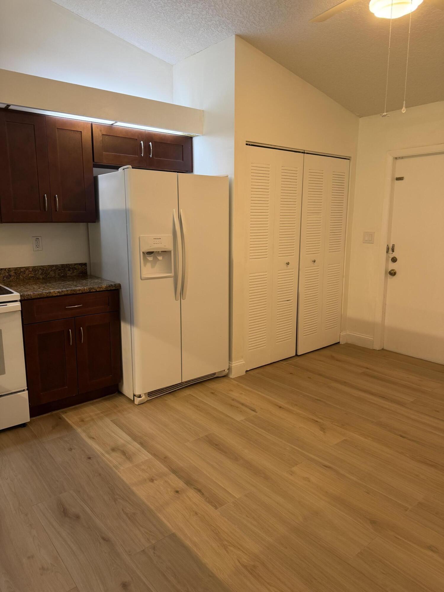 22682 Vistawood Way Boca Raton, FL 33428 - Photo 6 of 15 new kitchen