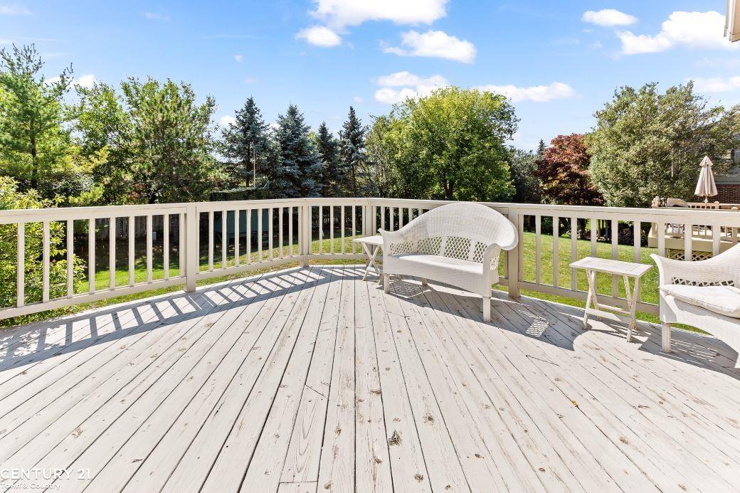 1050 Pointe Pl Boulevard Rochester, MI 48307 - Photo 46 of 50