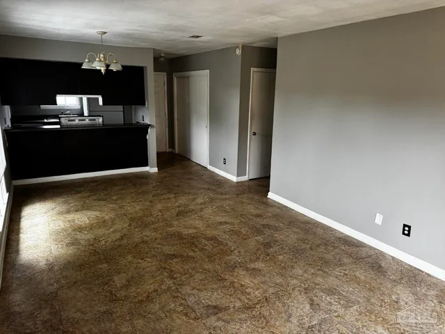 $1,100 | 1460 Bakalane Court, Unit A, Pensacola, FL 32504