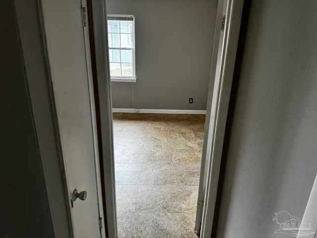 $1,100 | 1460 Bakalane Court, Unit A, Pensacola, FL 32504