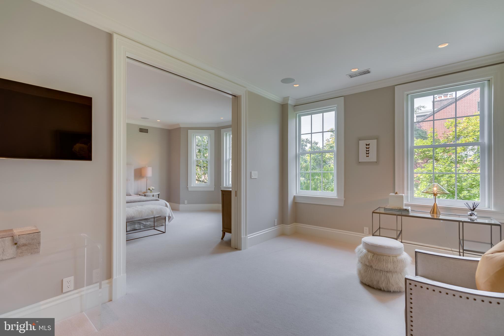 1315 31st Street Northwest Washington, DC 20007 - Photo 20 of 29 SITTING ROOM IN OWNER'S SUITE