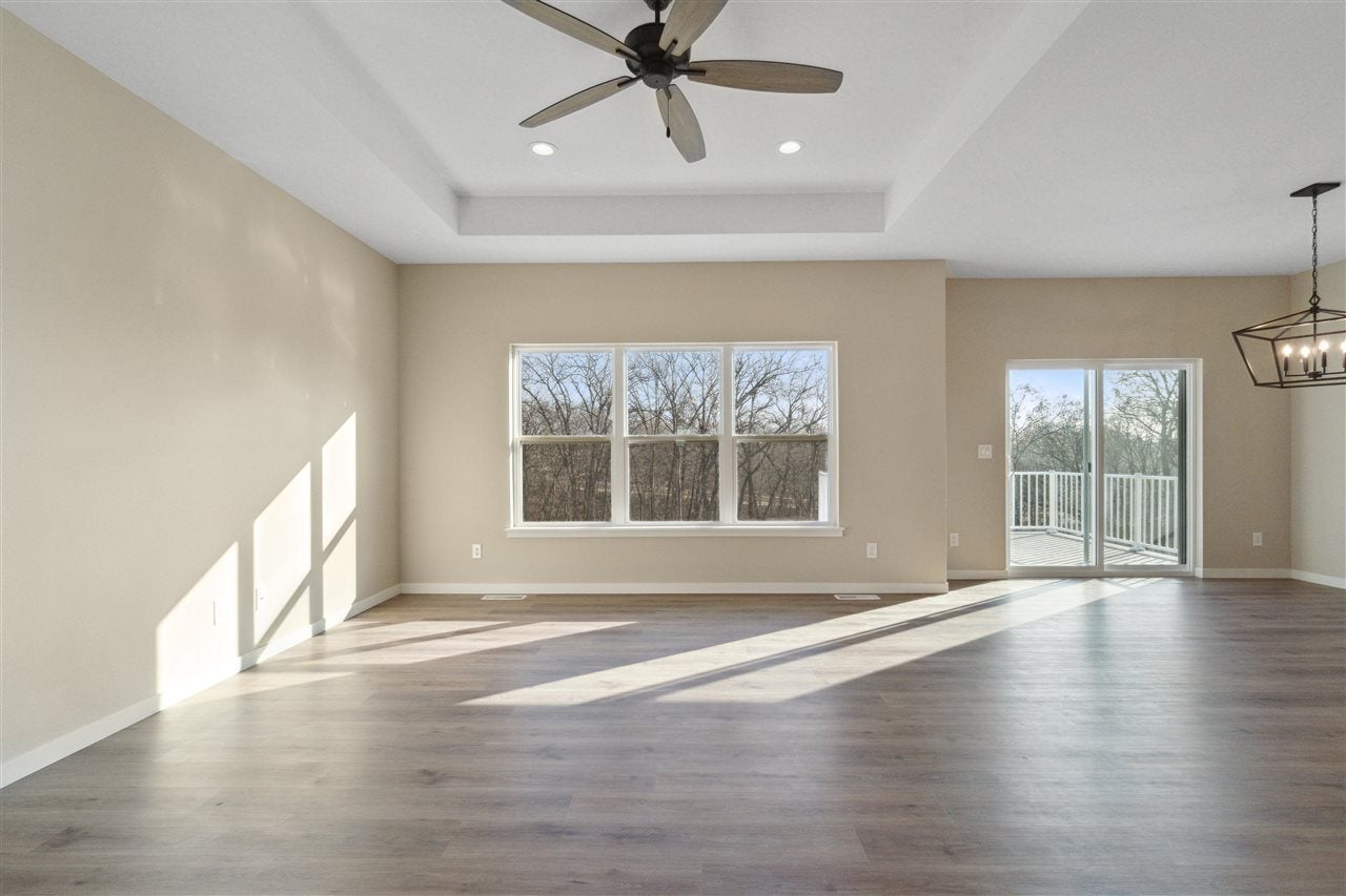 1359 Frontier Loop Iowa City, IA 52240 - Photo 3 of 14 Gallery Image 3