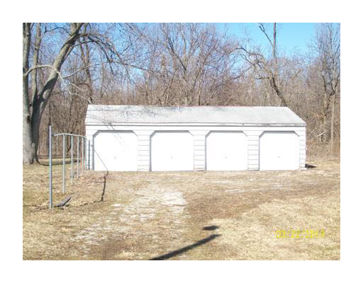 26377 Edison Road South Bend, IN 46628 - Photo 2 of 10