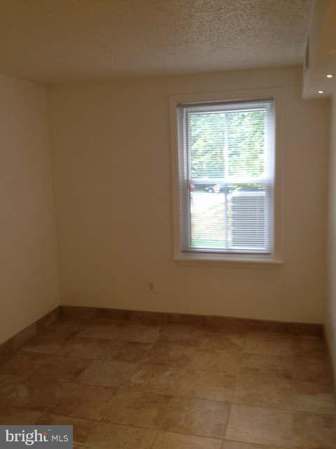 11601 Stoneview Square, Unit 1B Reston, VA 20191 - Photo 7 of 29 Bedroom