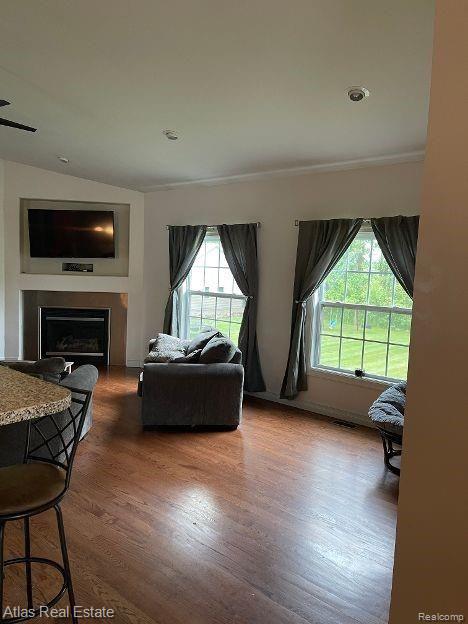 10060 Fenton Road Fenton, MI 48430 - Photo 6 of 28